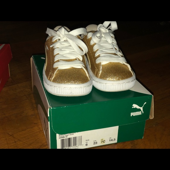 Toddler Gold Pumas - Picture 2 of 2